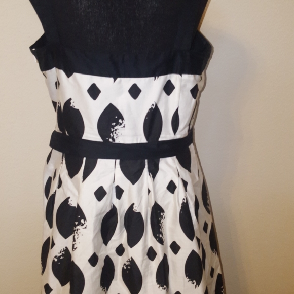 ❤HP❤️NWT Black & White Print NEXT Sundress❤ - Picture 9 of 12